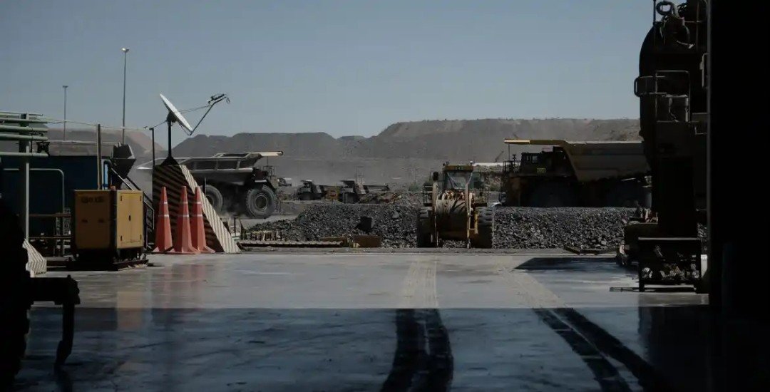 IMF Advises Botswana Against Increasing De Beers Stake