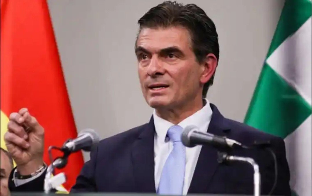 Bolivia ends fuel subsidies, raises minimum wage